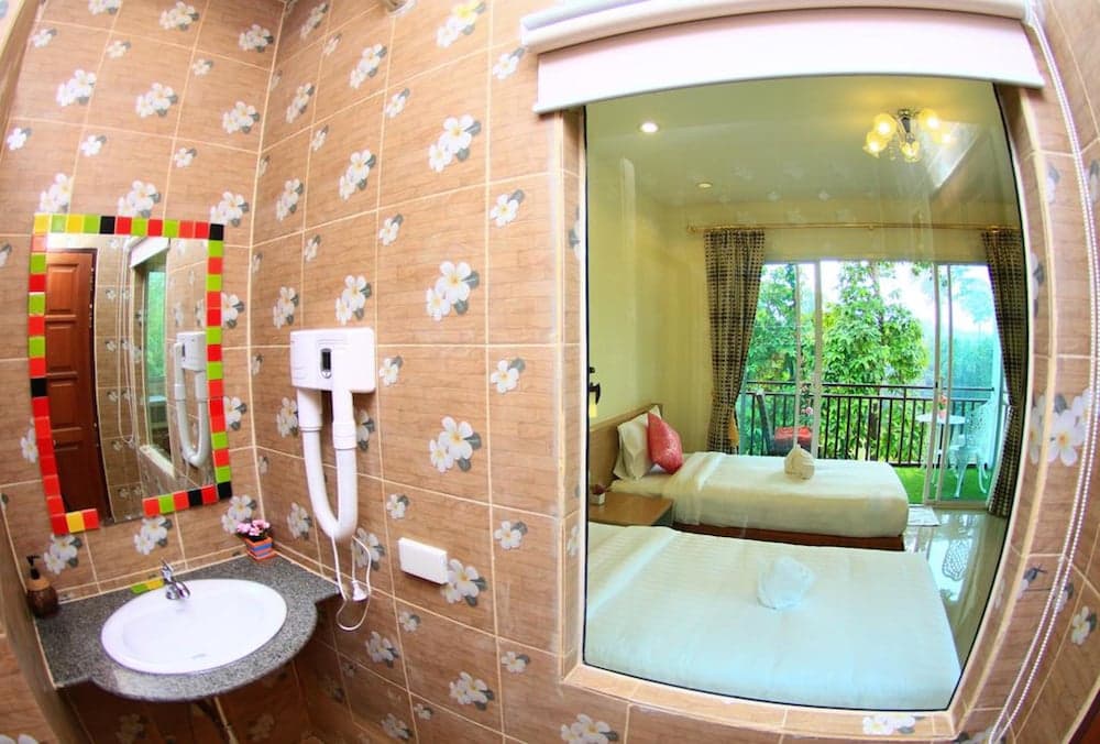 Banana Resort & Spa
