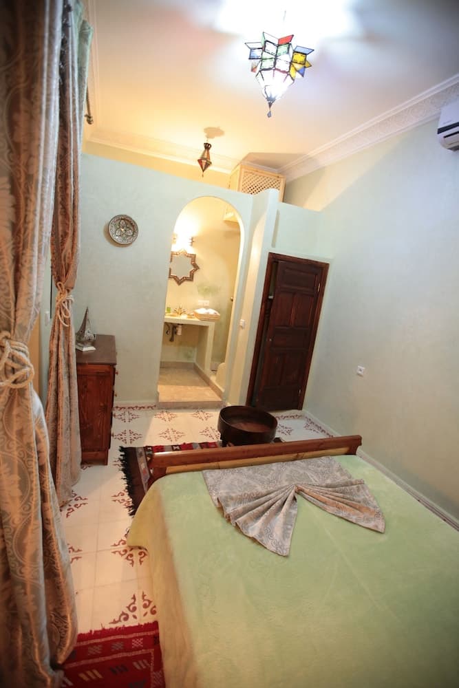 Riad Dantella
