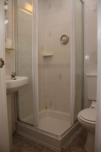 Alviston Hotel