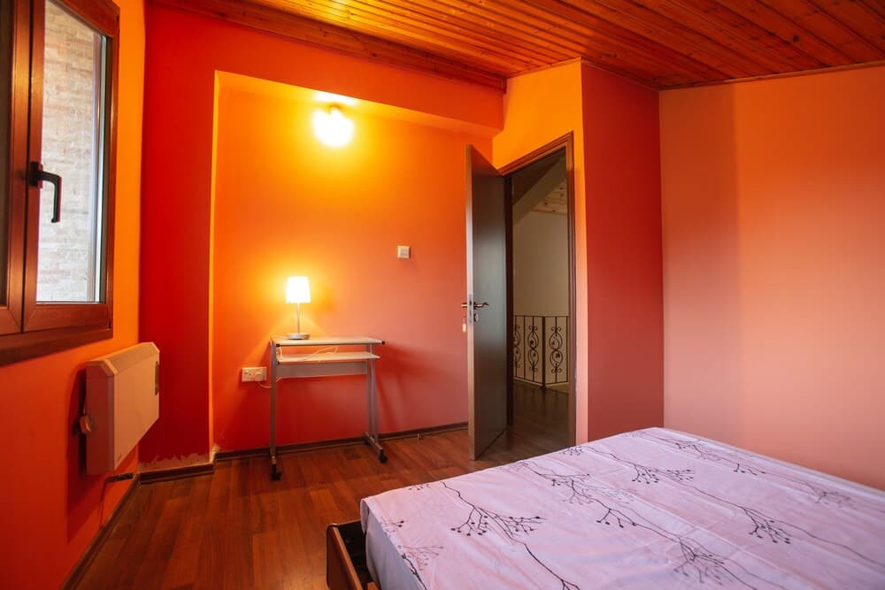 Satori Hut Hostel