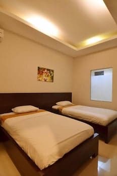 D Pavilion Guesthouse