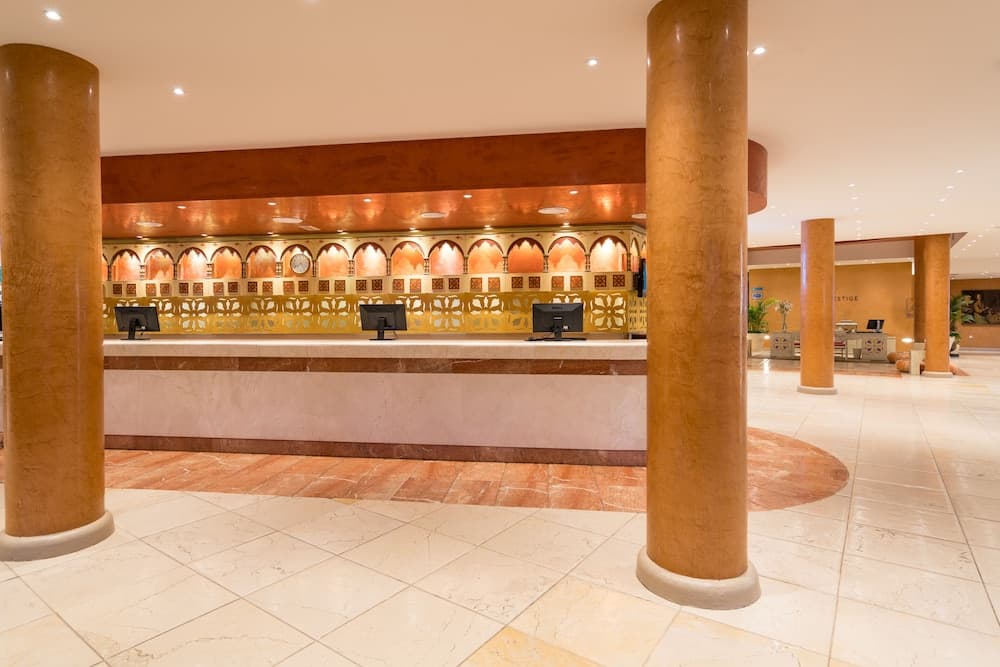 Iberostar Waves Playa Gaviotas -All Inclusive