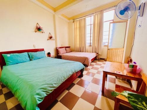 Smiley Backpackers Hostel