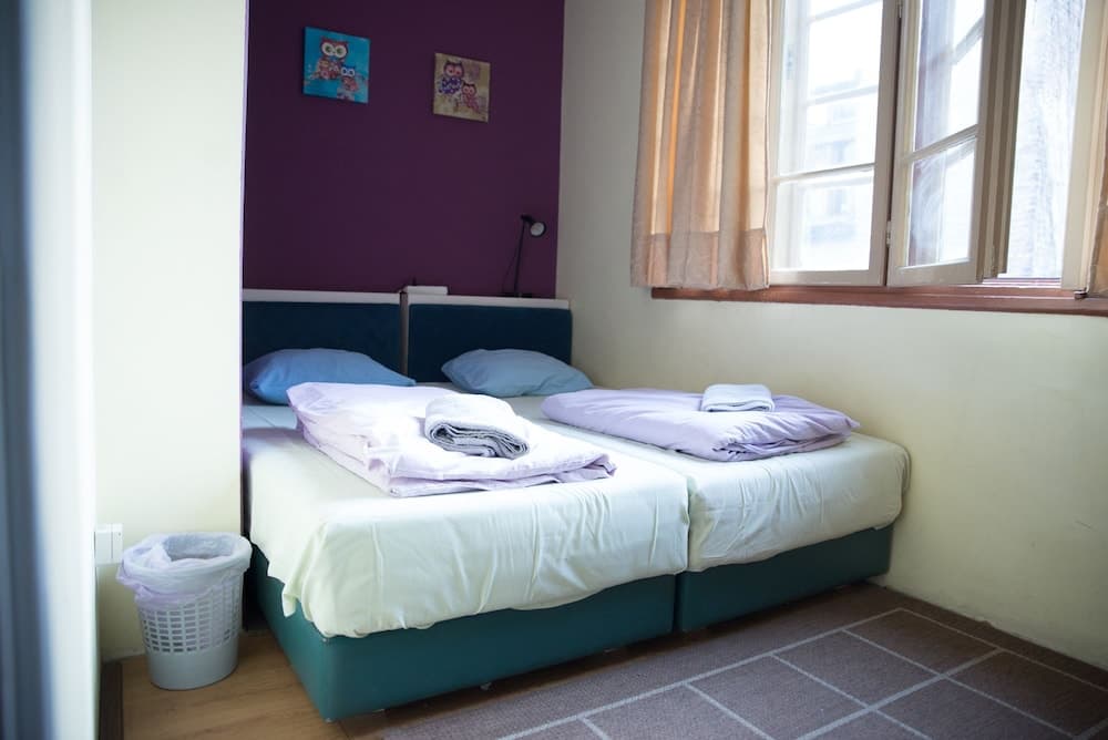 Reveller s Hostel