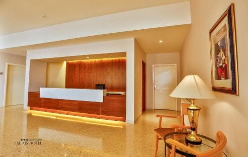 Saltus Hotel
