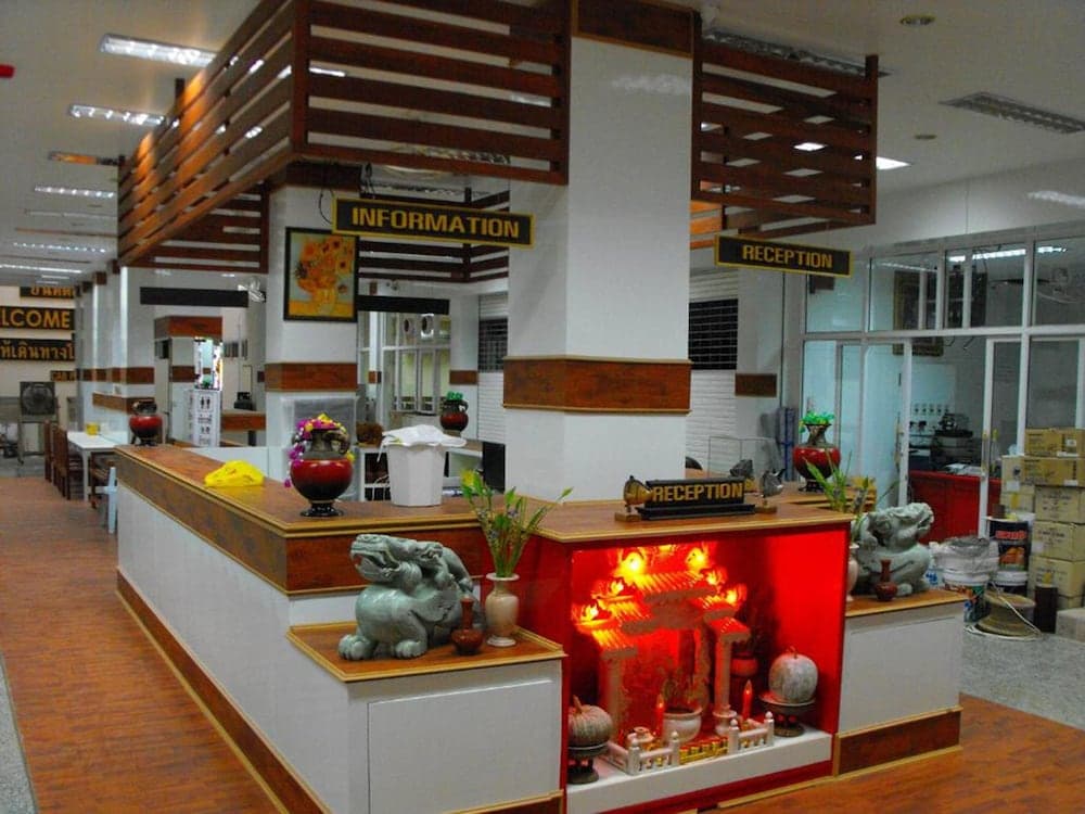 Khanthongkham Hotel