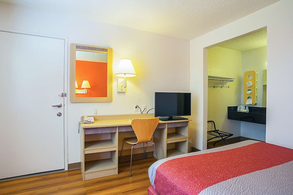 Motel 6-Yuma, AZ - East