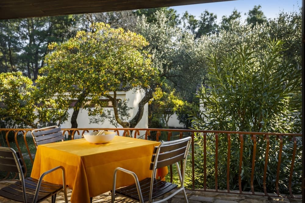 Helios Apartments