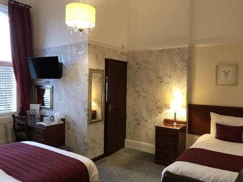Bowden Lodge Hotel