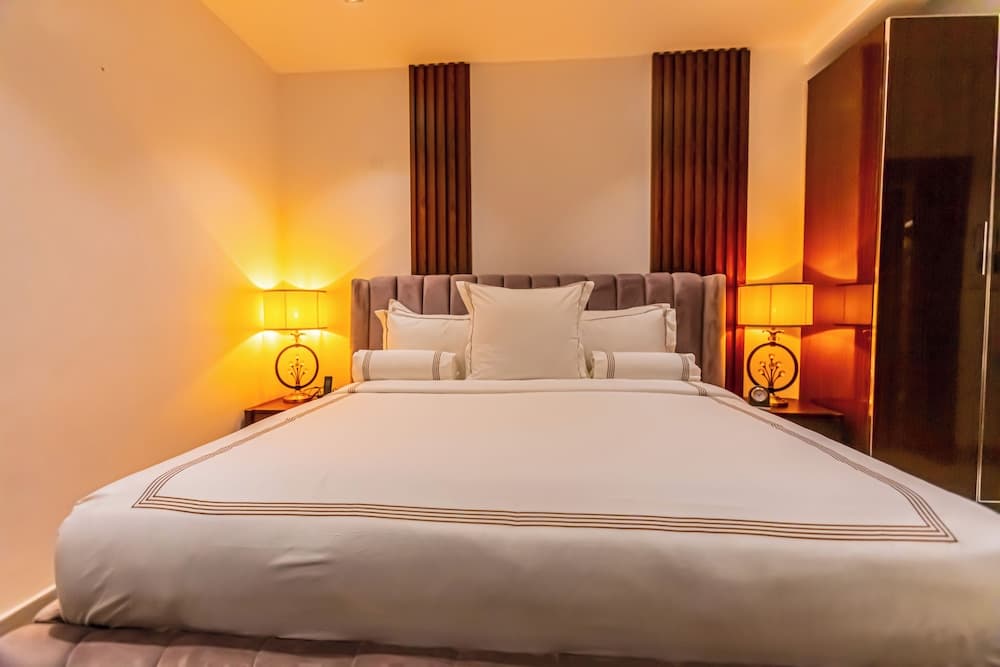 Isglo Hotels Ikoyi