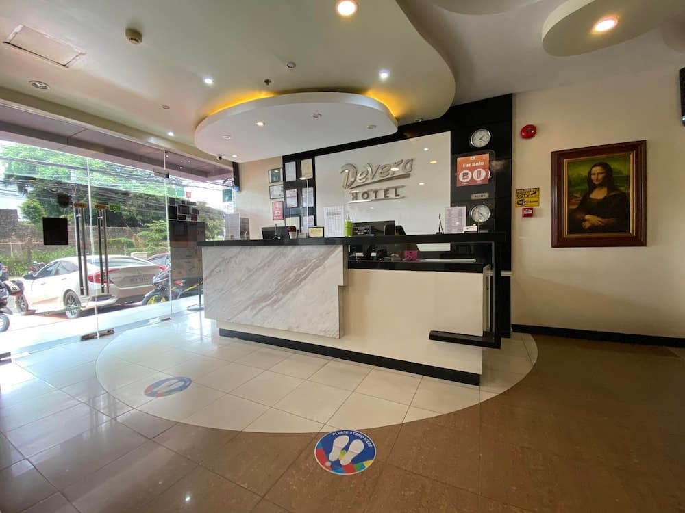 Devera Hotel