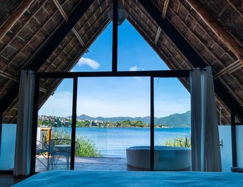 Hotel y Restaurante Bambu