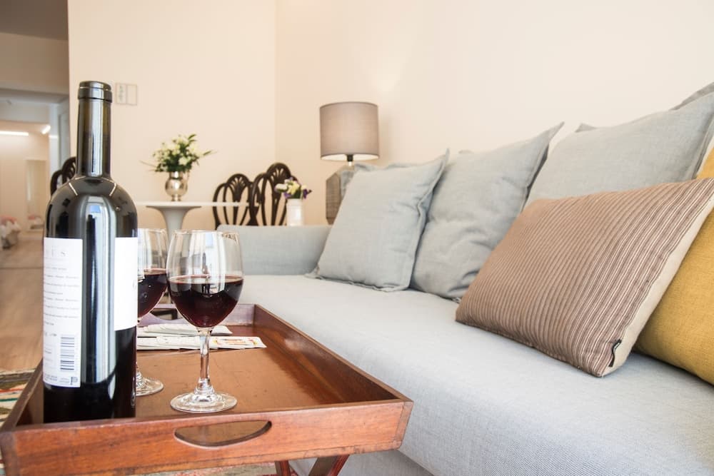 Lis Apartments