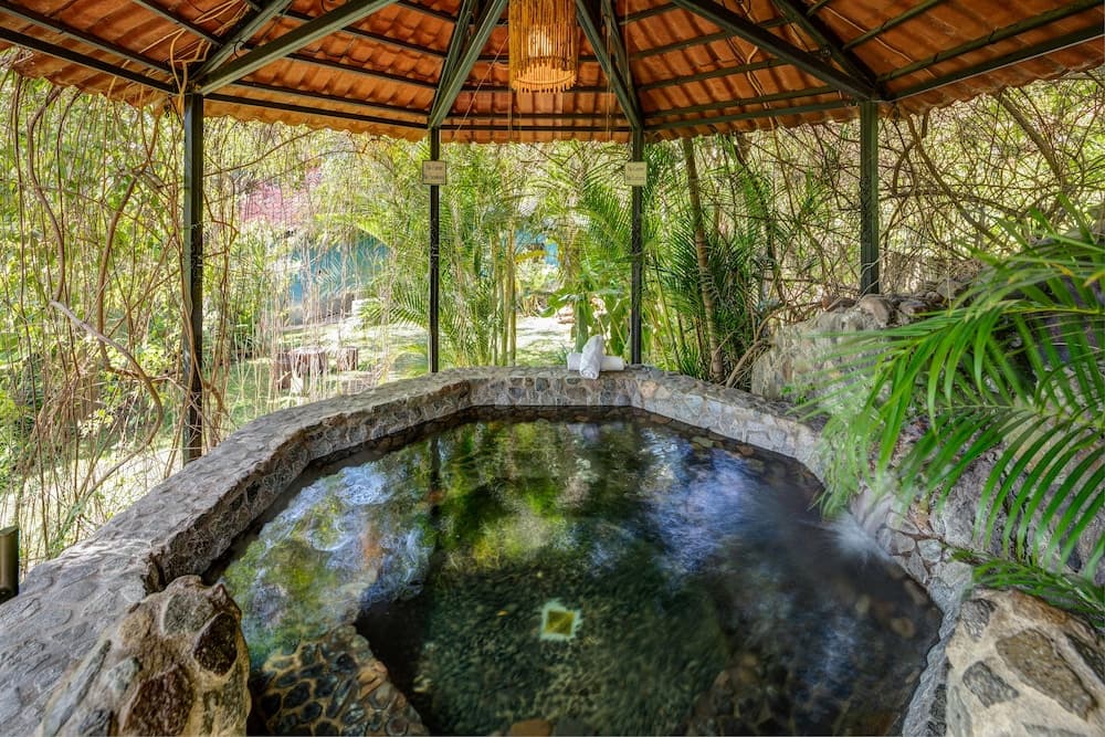 Regis Hotel & Spa
