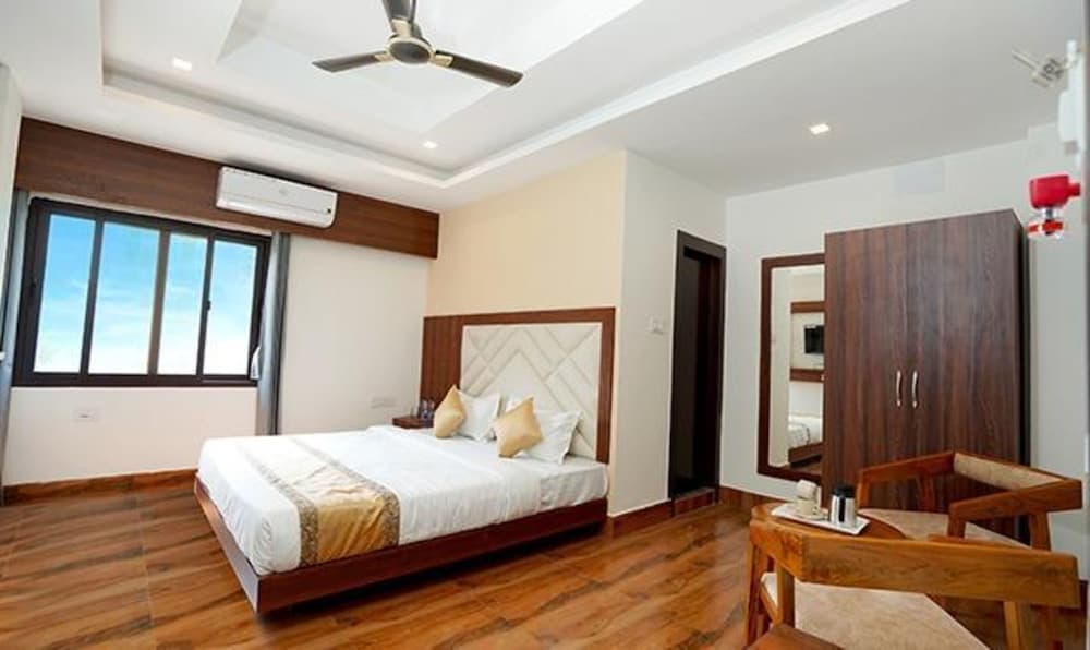 FabHotel Prime Royal Inn