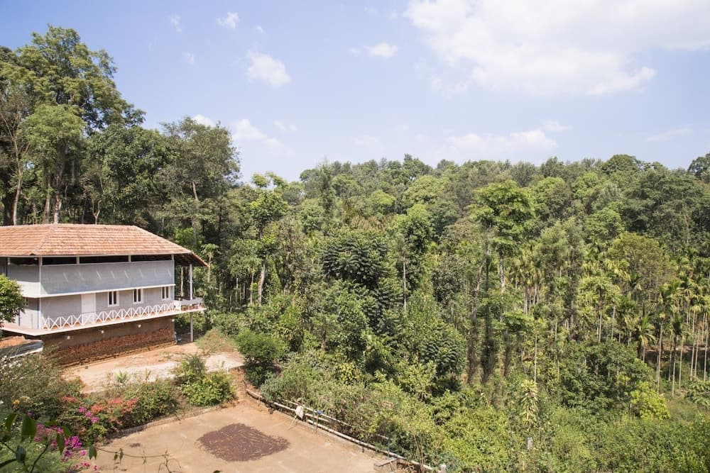 GuestHouser 1 BR Bed & Breakfast