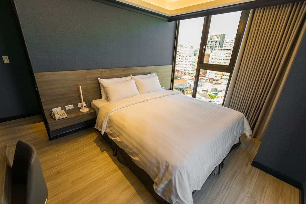 Queen Hotel