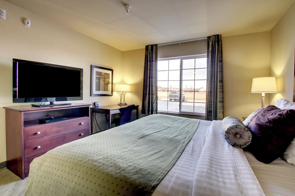 Cobblestone Hotel & Suites - Wayne