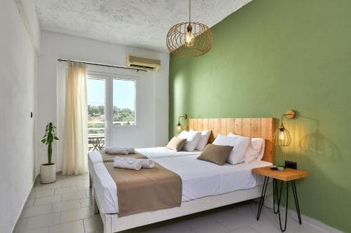 Charm Hotel