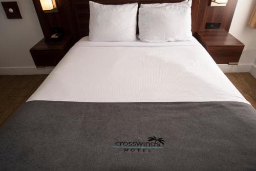 Crosswinds Motel