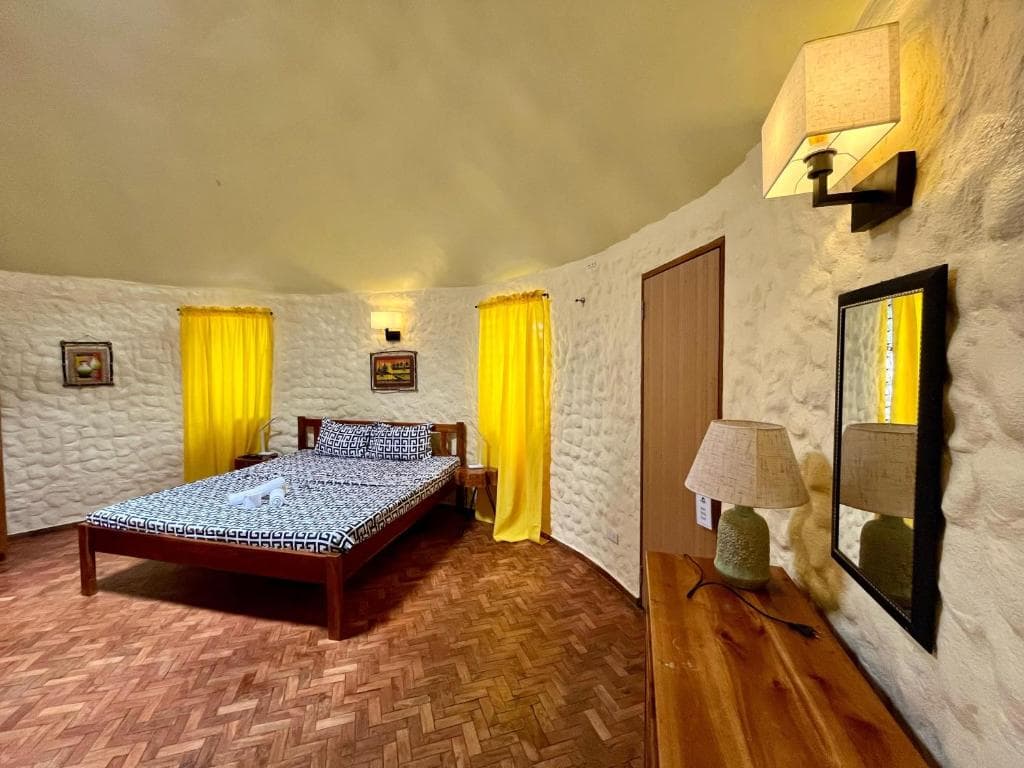 Midnite Inn