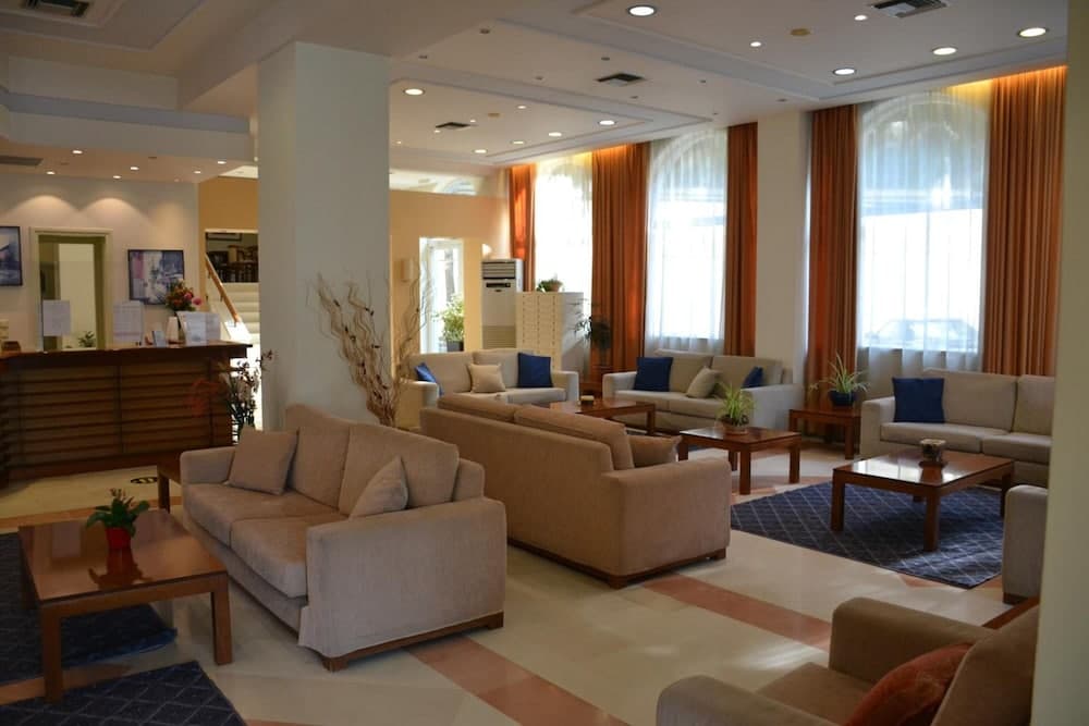 CNic Hellinis Hotel