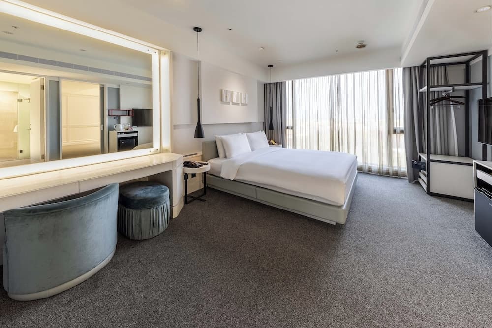 Hsin Hotel