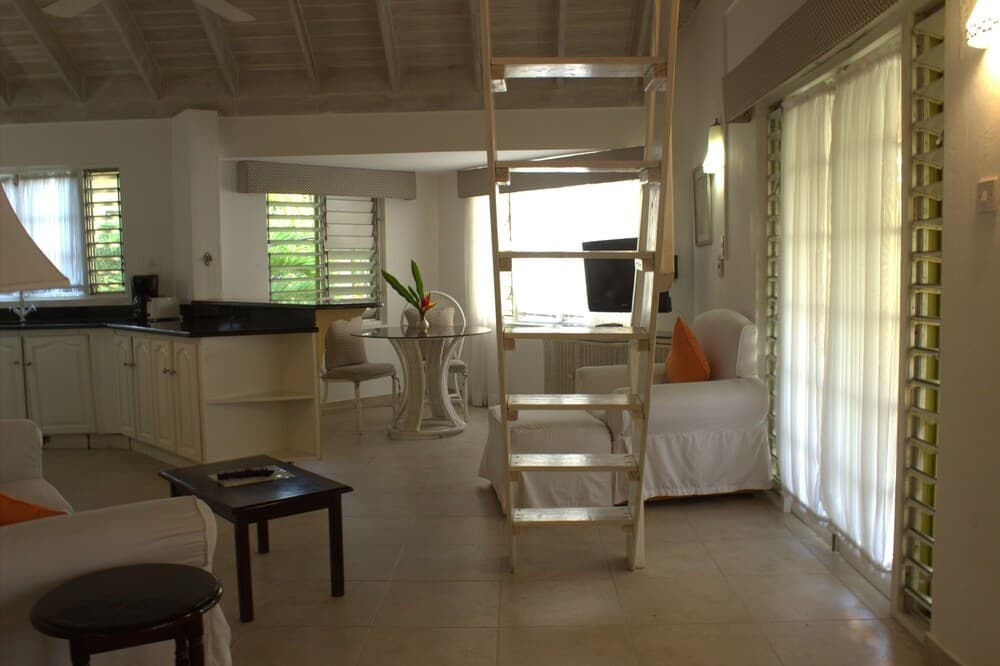 Yard Beach House