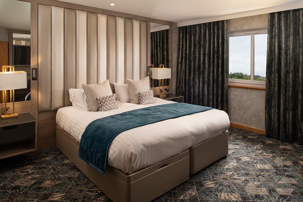 Radstone Hotel