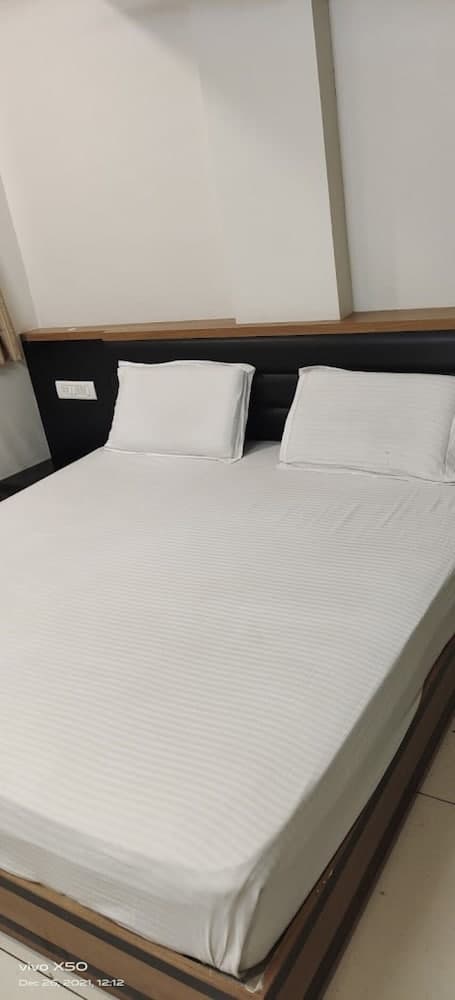 Hotel Sky Inn