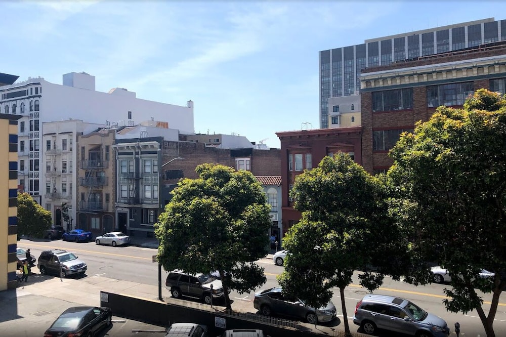 Civic Center Inn