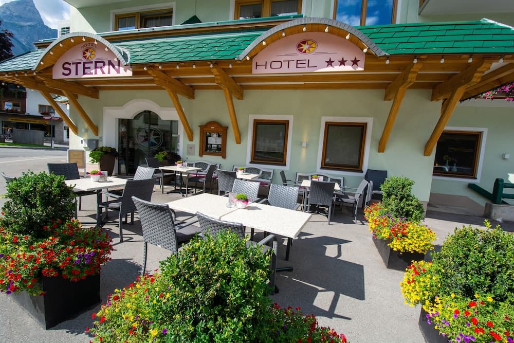 Hotel Stern