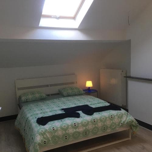 Leonard Room