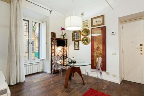 Momi Bed & Breakfast