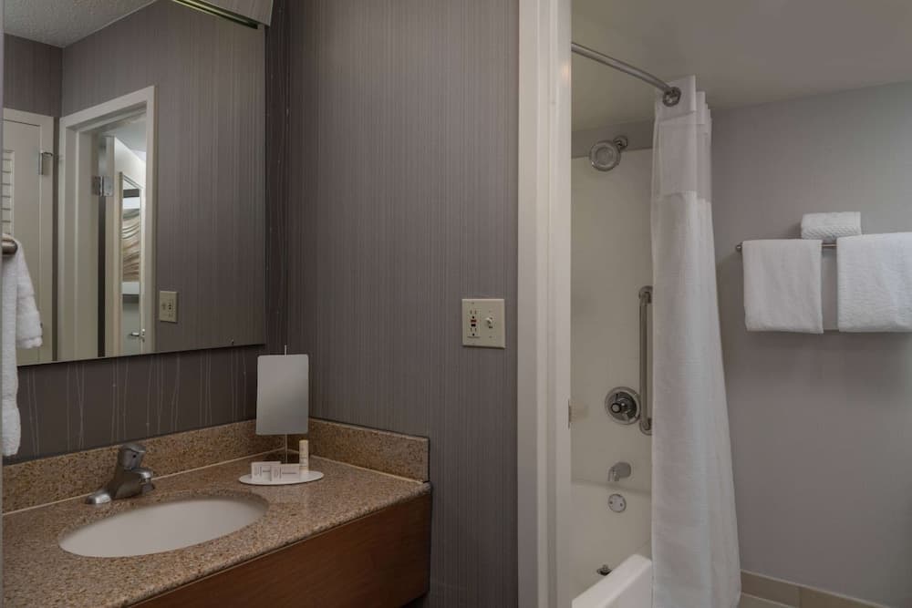Sonesta Select Chattanooga Hamilton Place