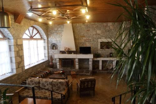 Mani Hotel