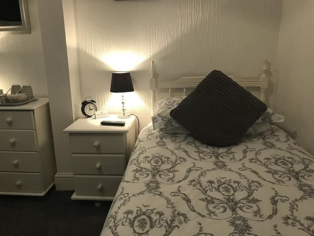 Bridgeside Guest House