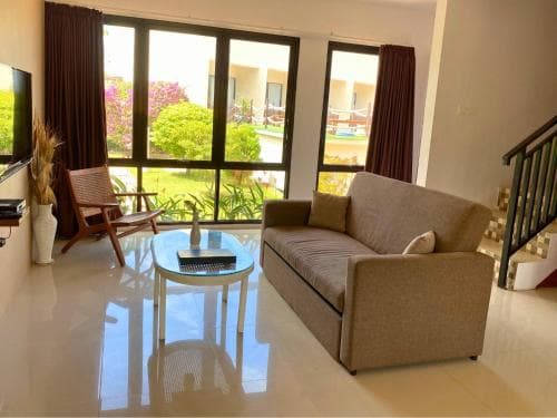 The Happinezz Hills Hotel