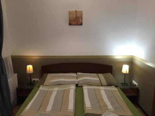 Elvis Guesthouse Budapest