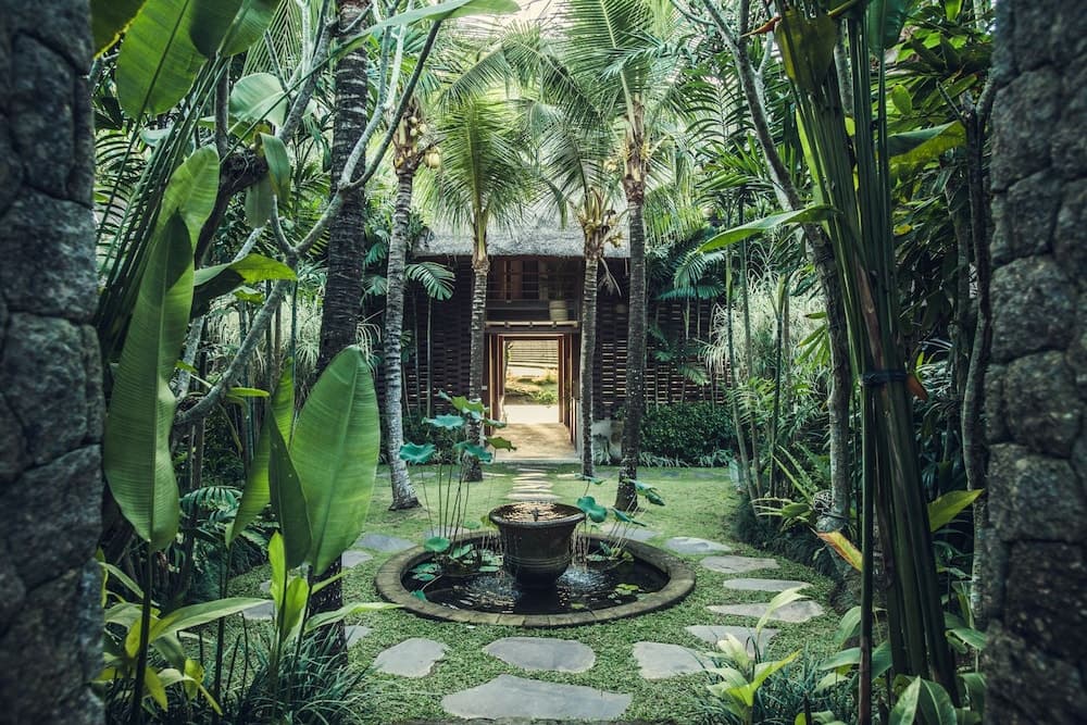 Reddoor Bali