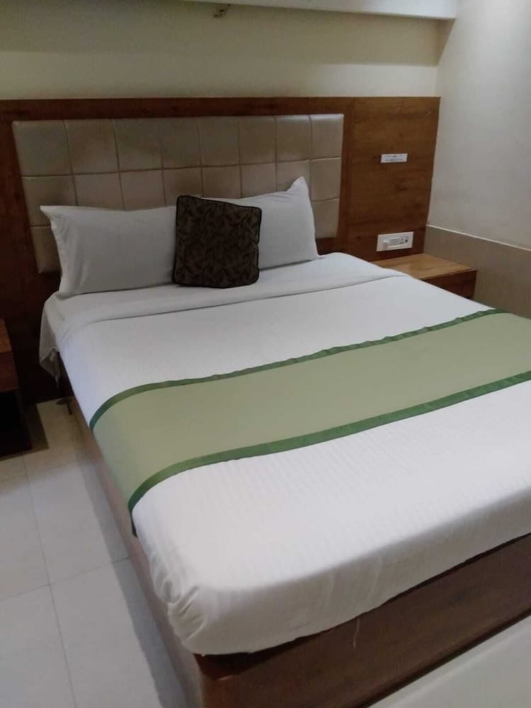 Hotel Regal Inn