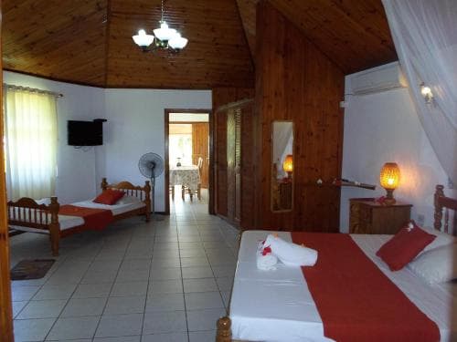 Amitie Chalets