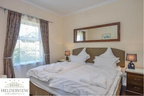 Helderview Hotel and Suites