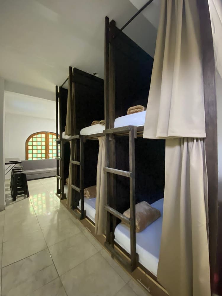 Eureka Hostel