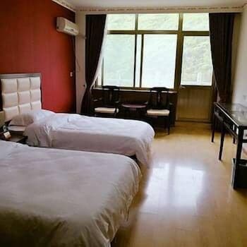 Baligou Hotel