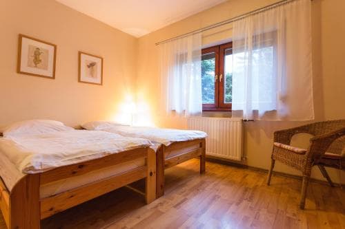 Aparthouse