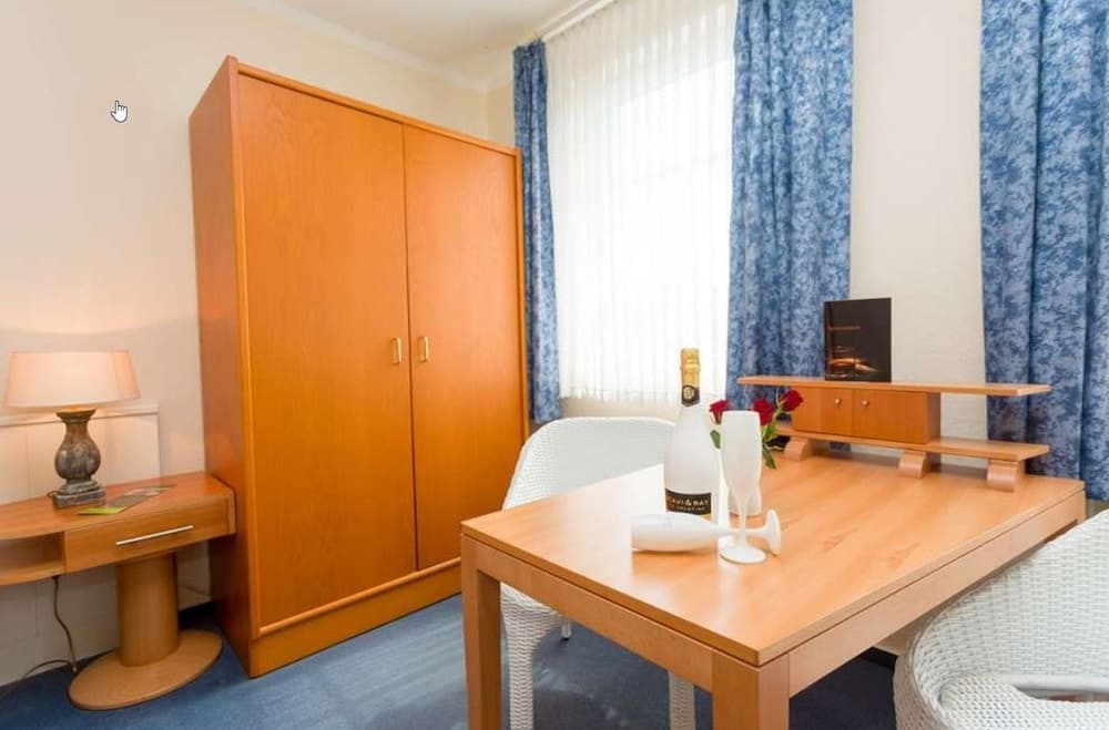 Hotel & Restaurant Am Bodden