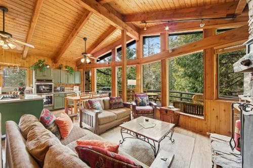 Tahquitz Rock Lodge