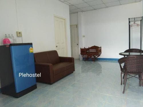 Ple Hostel