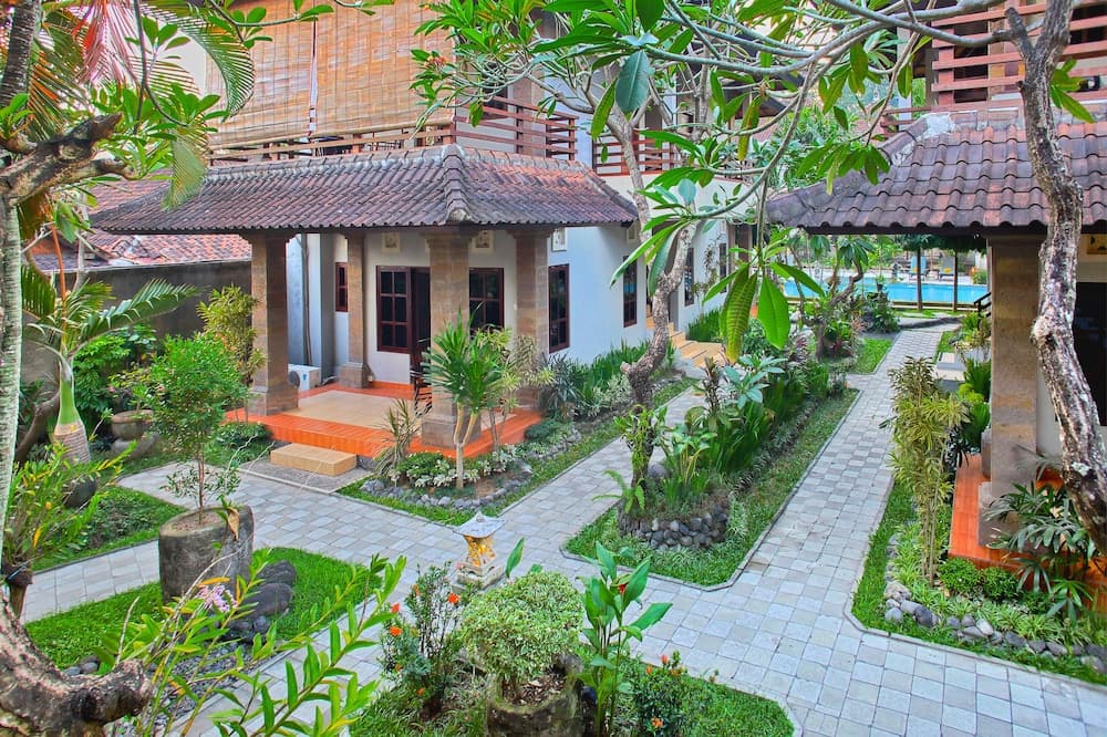 Puri Sading Hotel